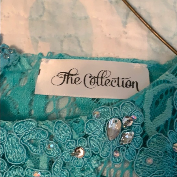 Dress - Picture 2 of 3